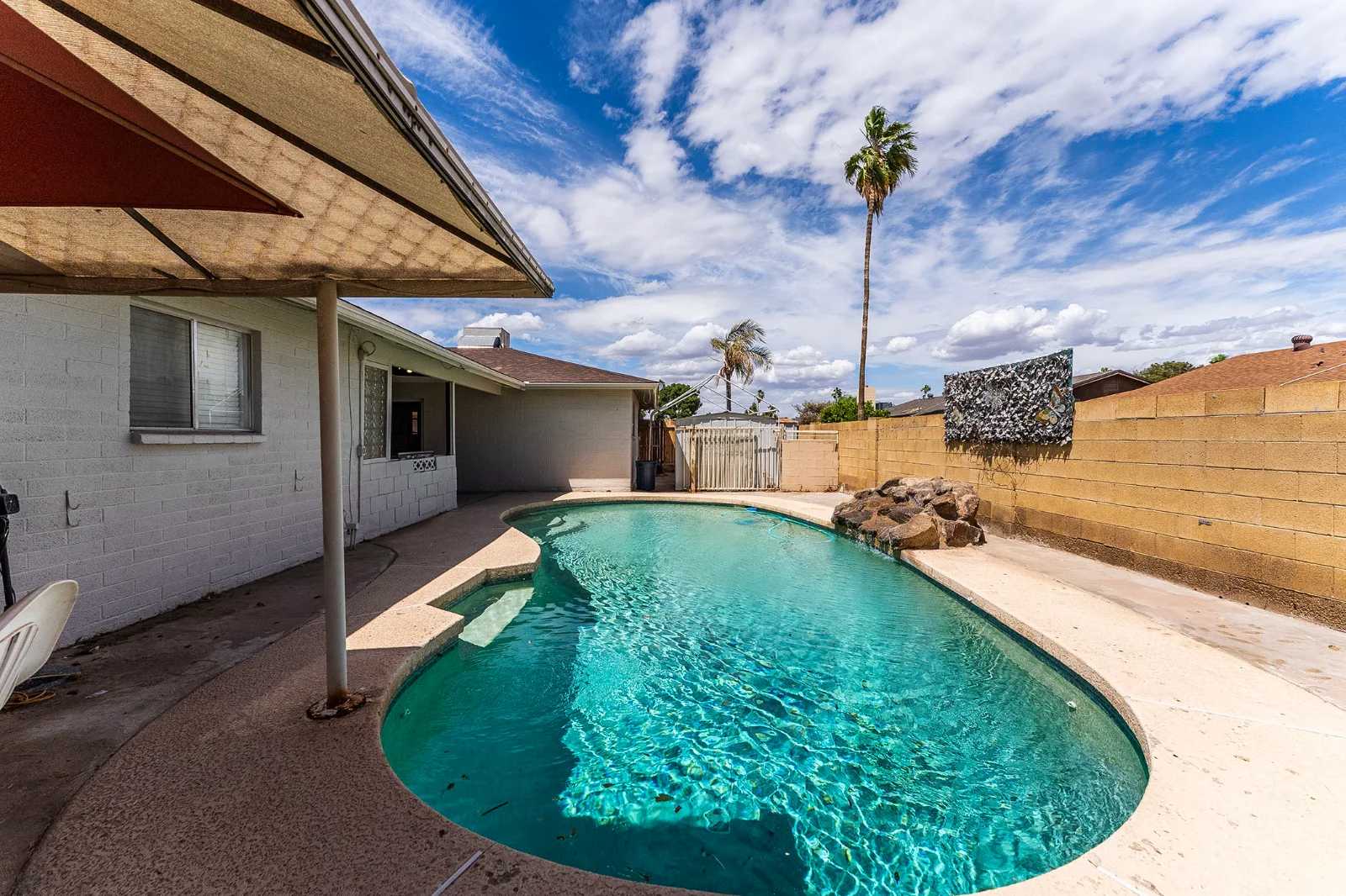 701 North Central Drive - Room 3
