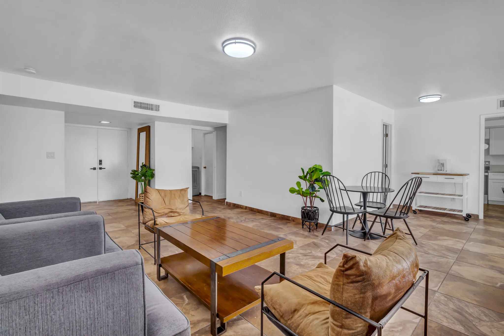 4827 N 63rd Ln - Room 2 2