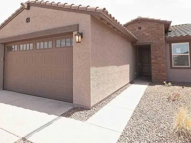9331 West Glenrosa Avenue - 9331 West Glenrosa Avenue