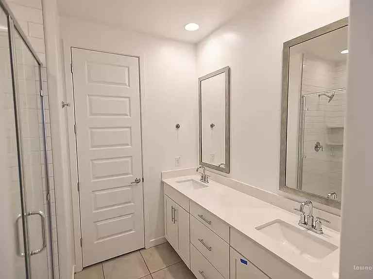 9331 West Glenrosa Avenue - 9331 West Glenrosa Avenue 4
