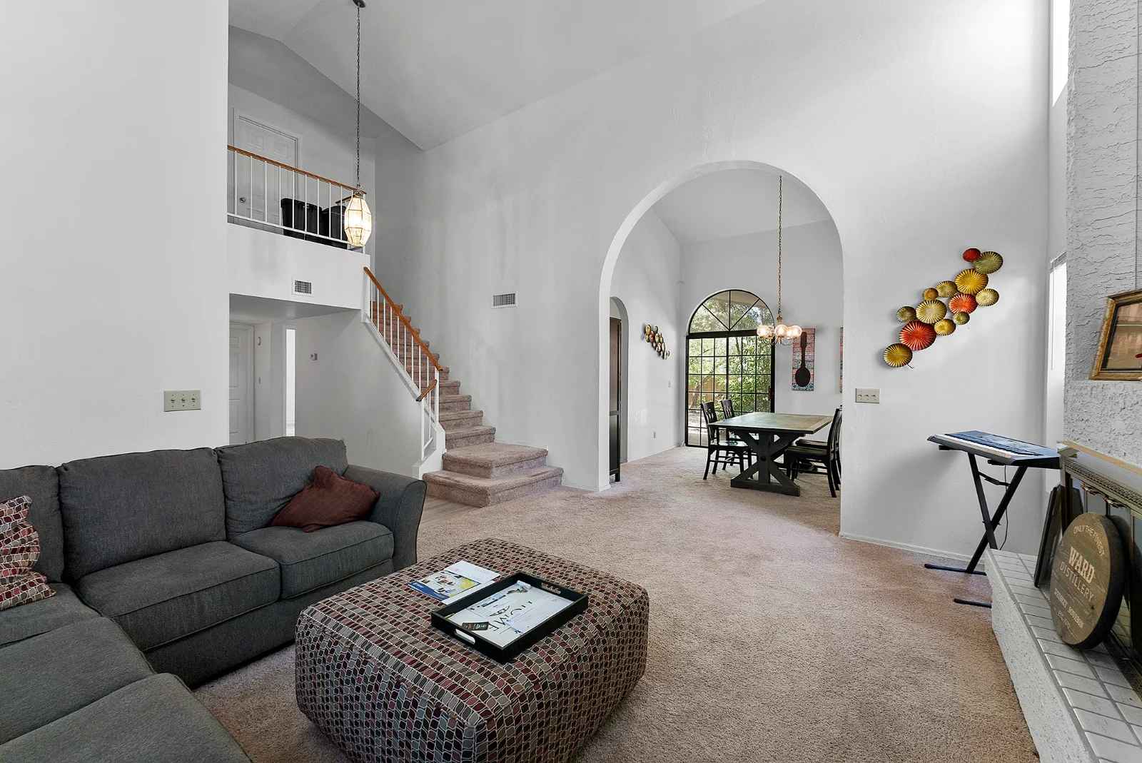 430 South Jay Street - Room 4 2