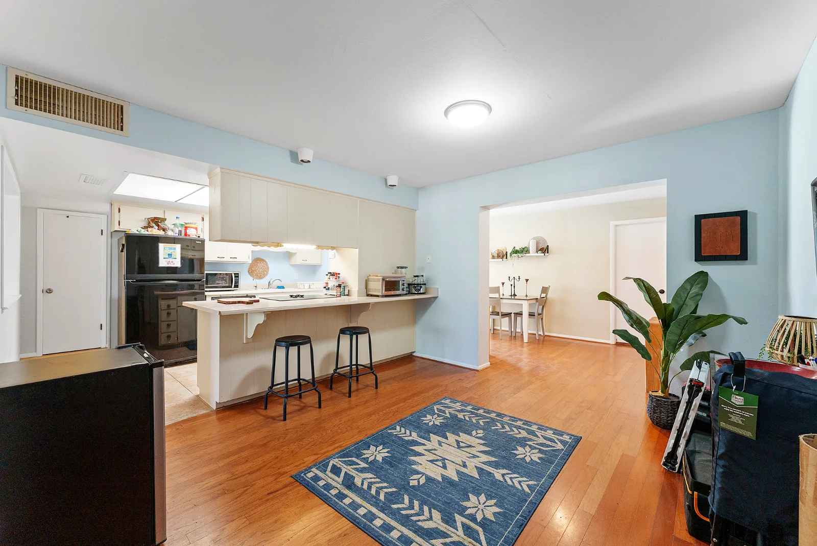 1155 East Geneva Drive - Room 3 4