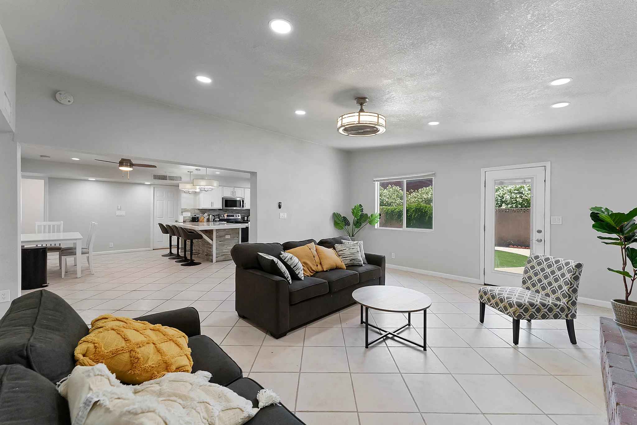 1133 West Frito Avenue - Room 1 3